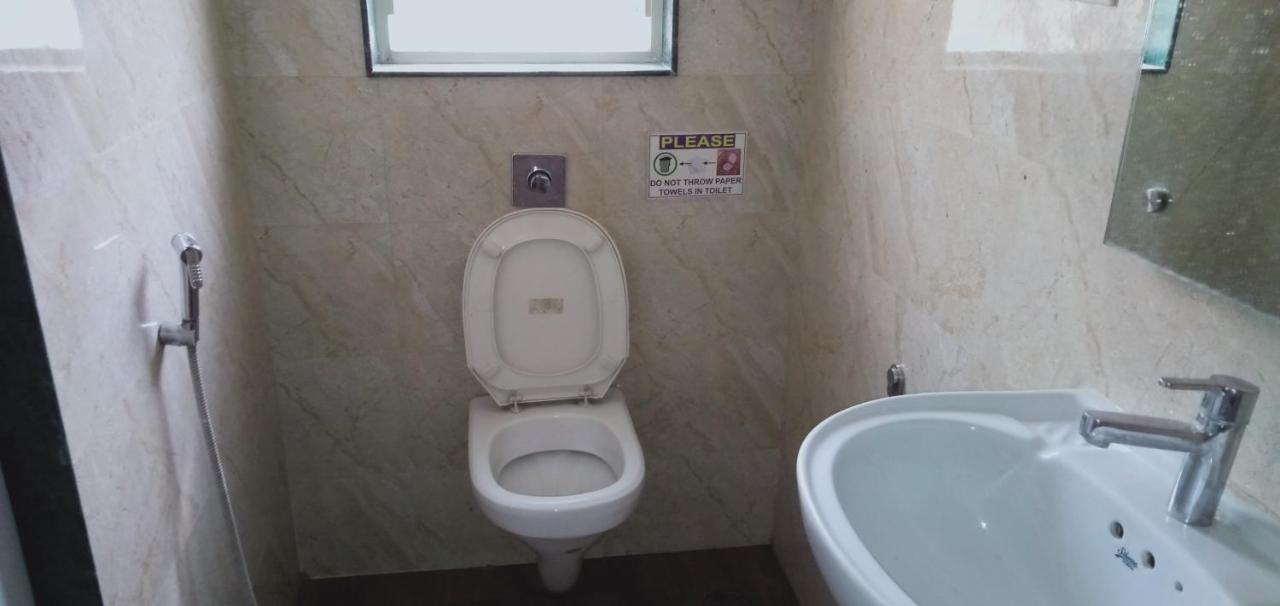 Hotel White House Pune Ngoại thất bức ảnh