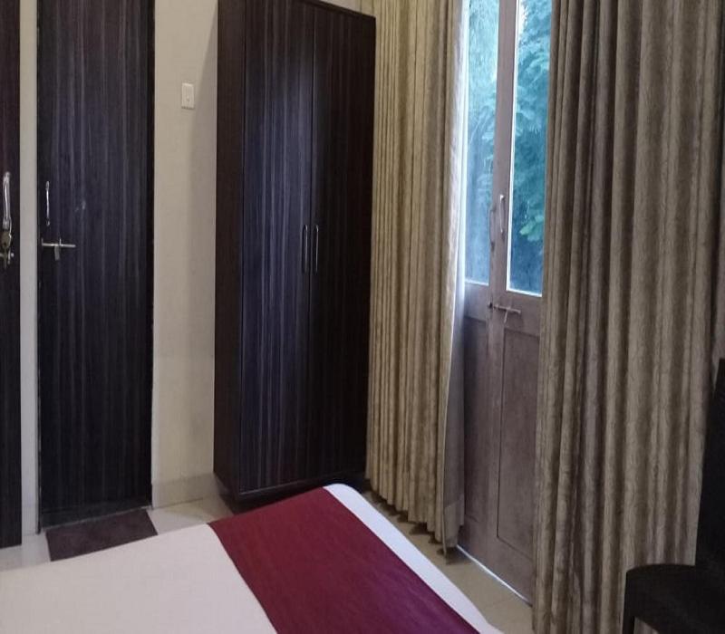 Hotel White House Pune Ngoại thất bức ảnh