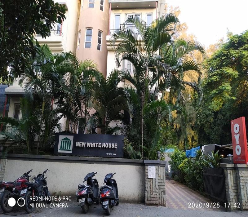 Hotel White House Pune Ngoại thất bức ảnh