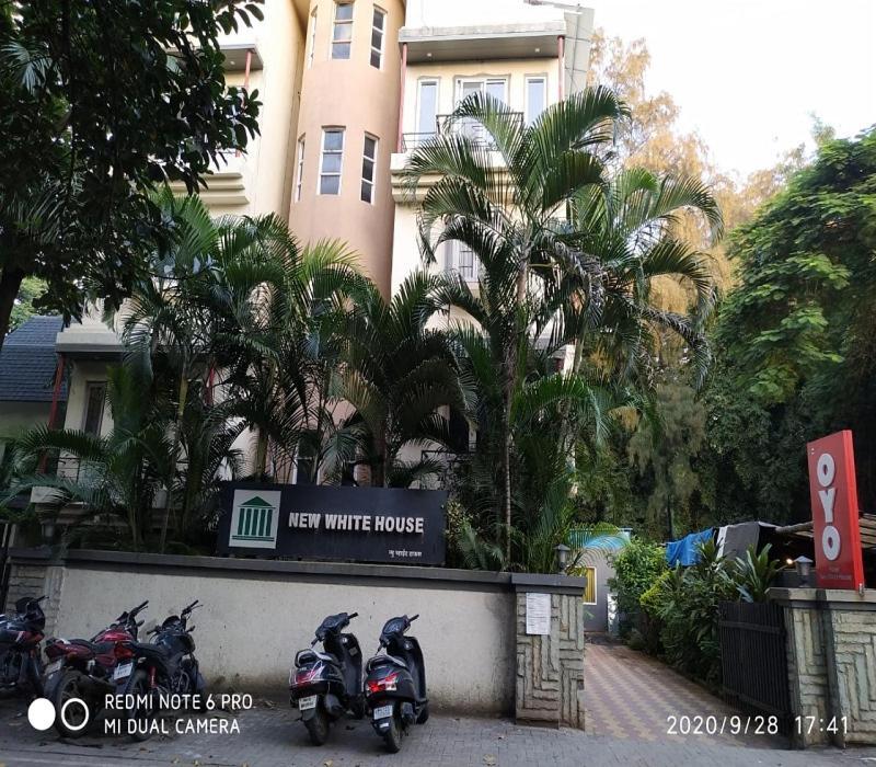 Hotel White House Pune Ngoại thất bức ảnh