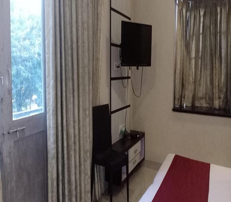 Hotel White House Pune Ngoại thất bức ảnh