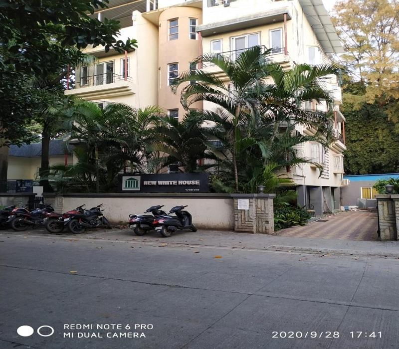 Hotel White House Pune Ngoại thất bức ảnh