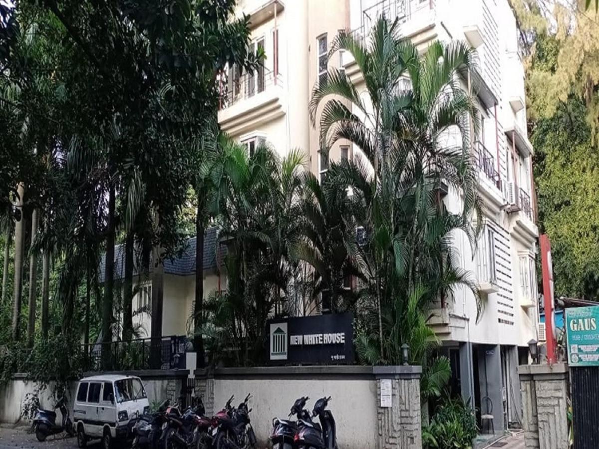 Hotel White House Pune Ngoại thất bức ảnh